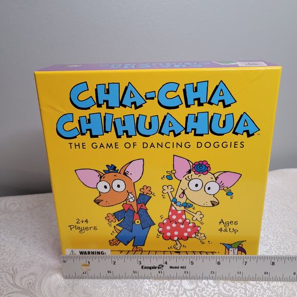 Gamewright Cha-Cha Chihuahua Game Dancing Dogs kids board game family fun READ - Picture 6 of 6